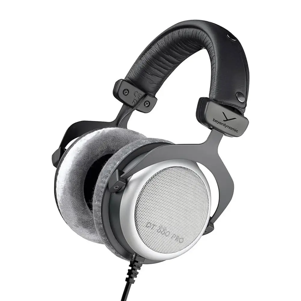 Beyerdynamic DT 880 Pro 250 Ohm Wired Over Ear Headphones