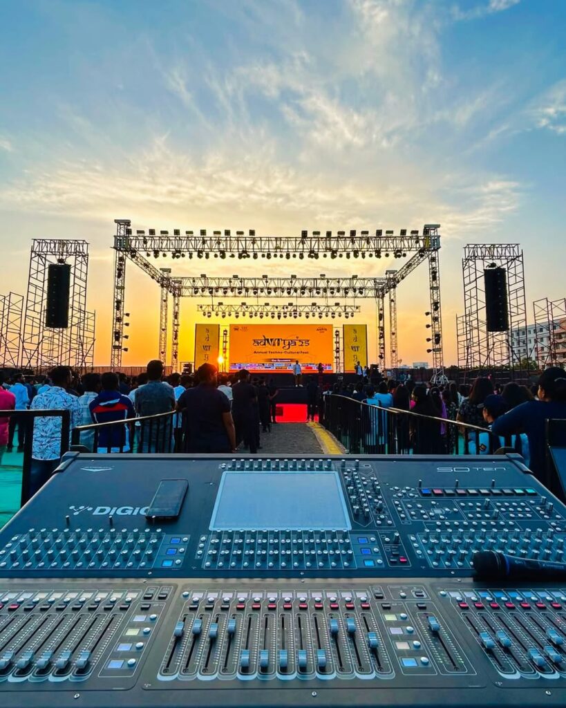 Line Array Speaker